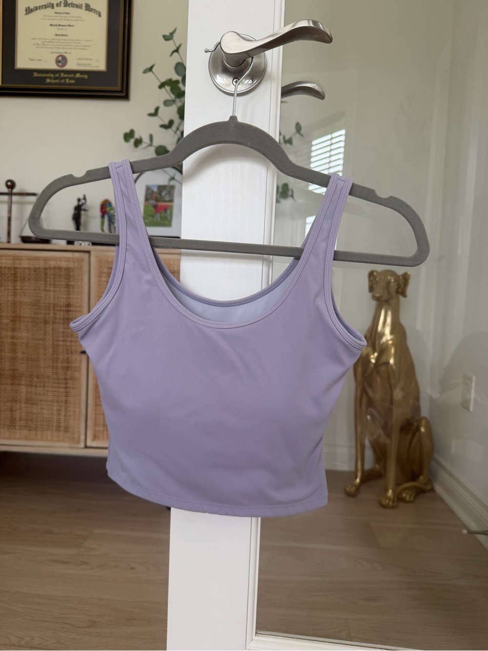 Klassy Network Lilac Scoop Neck Tank Top